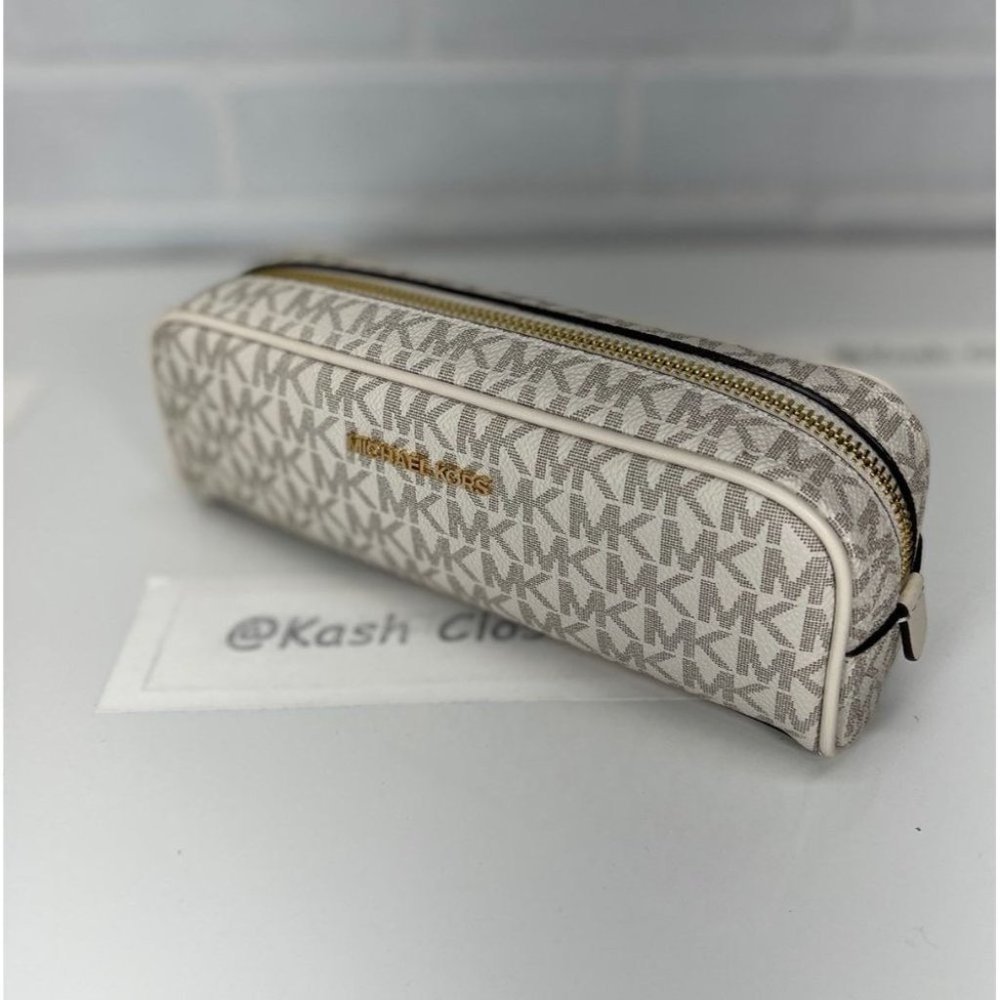 Michael Kors MK Giftables MD Makeup/Pencil Case - Light Cream Multi - Picture 3 of 8